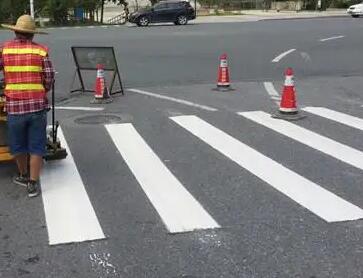 道路劃線，車位劃線，停車位劃線